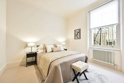 Earls Court Square, Earls Court, London, SW5