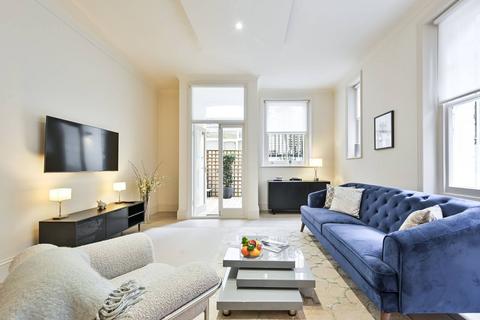 Earls Court Square, Earls Court, London, SW5
