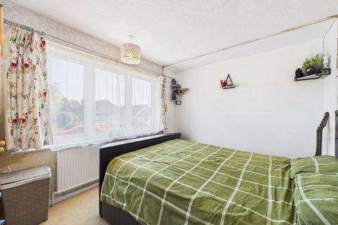 34 Baker Avenue, Arnold, Nottingham, NG5 8FU