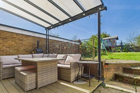 34 Baker Avenue, Arnold, Nottingham, NG5 8FU