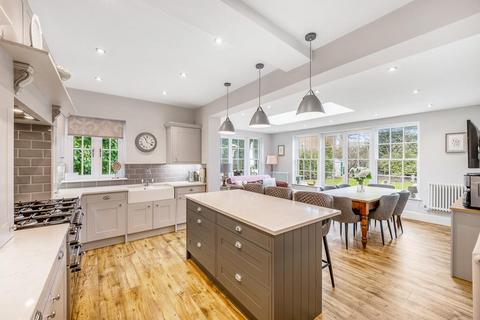 5 bedroom detached house for sale, Albion Street, Spalding