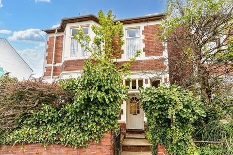 4 bedroom detached house for sale, Victoria Avenue, Newport, NP19