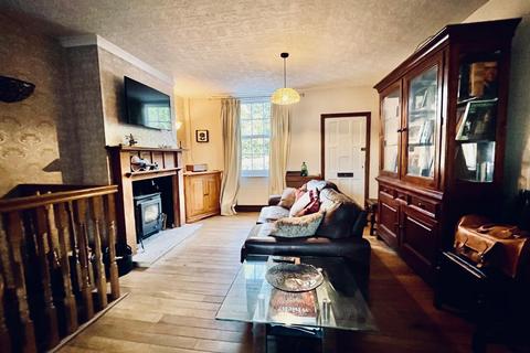 2 bedroom end of terrace house for sale, Harborne Road, Birmingham B15