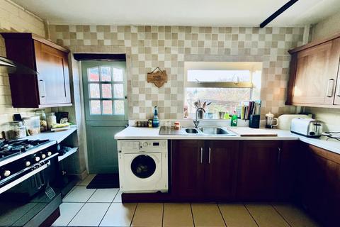 2 bedroom end of terrace house for sale, Harborne Road, Birmingham B15