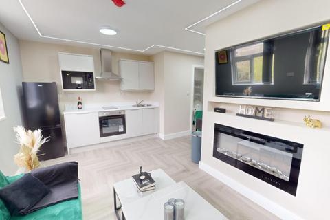 Studio to rent, Park Hill Road, Harborne B17