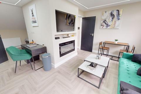 Studio to rent, Park Hill Road, Harborne B17