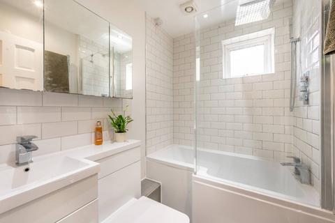 93b Keogh Road, London, E15 4NS