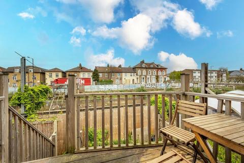 93b Keogh Road, London, E15 4NS