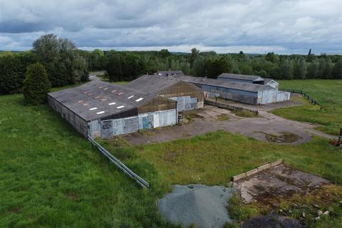 5 bedroom property with land for sale, Willowbrook Farm, Burton Road, Alrewas, Burton-On-Trent