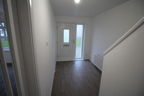 3 bedroom terraced house to rent, Ettrick Court, Cambuslang, G72