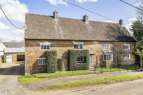 undefined, Westhorpe Lane, Byfield, Daventry, Northamptonshire, NN11