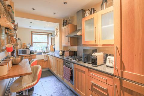Flat 3, Belle Vue Court, 6 Belle Vue, Ilkley, LS29 8TA