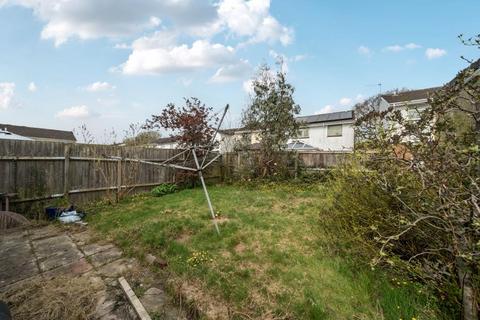 10 Lambert Close, Freshbrook, Swindon, SN5 8NY