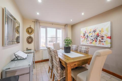3 bedroom detached house for sale, Wherwell Road, Brighouse