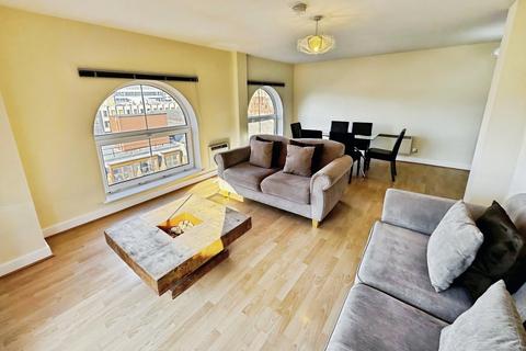 2 bedroom flat to rent, Wellington Street, Leeds, West Yorkshire, LS1
