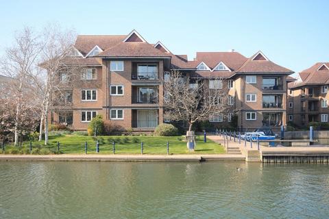 2 bedroom apartment for sale, Mariners Way, Cambridge