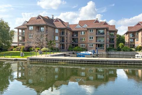 2 bedroom apartment for sale, Mariners Way, Cambridge