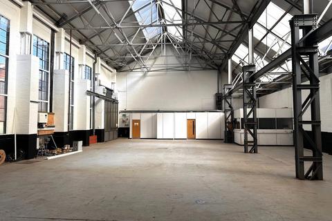 Industrial unit to rent, 86 Barford Street, Digbeth, Birmingham, B5 6AH