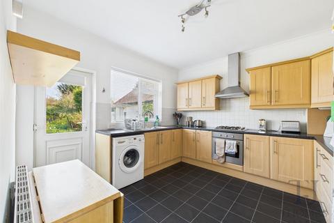 3 bedroom detached bungalow for sale, Loughborough Road, Bunny, Nottingham