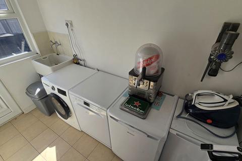 66 Highside Drive, Sunderland, SR3 1UL