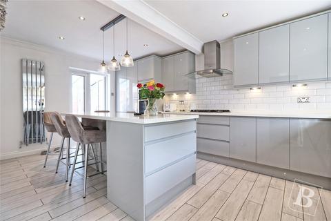 4 Bickerton Point, South Woodham Ferrers, Chelmsford, CM3 5YG