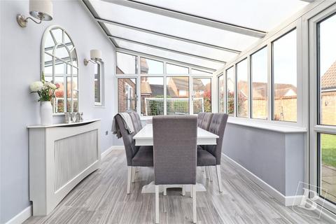 4 Bickerton Point, South Woodham Ferrers, Chelmsford, CM3 5YG