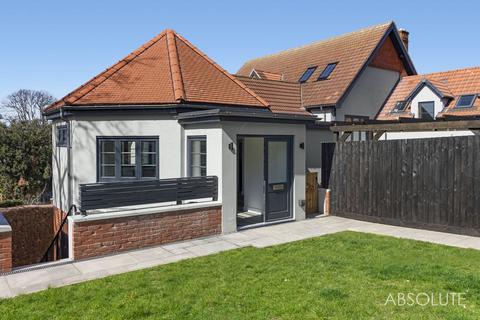 2 bedroom end of terrace house for sale, Belle Vue Road, Paignton, TQ4