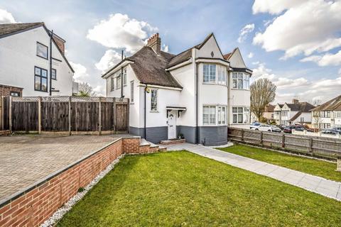 4 bedroom semi-detached house for sale, Bewlys Road, London SE27