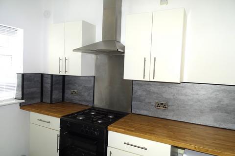 2 bedroom terraced house to rent, thomas street, Caergybi