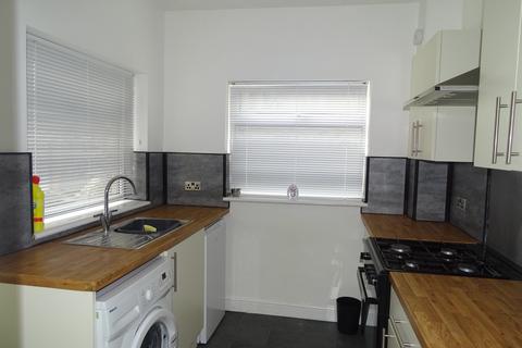 2 bedroom terraced house to rent, thomas street, Caergybi