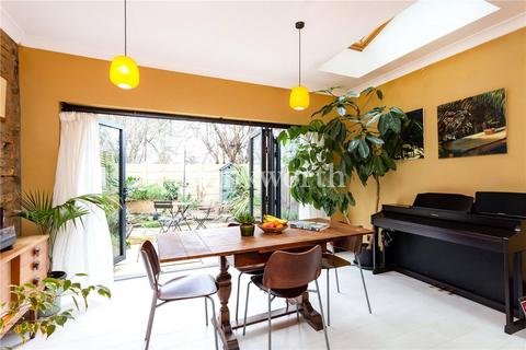 14 Falmer Road, London, N15 5BA
