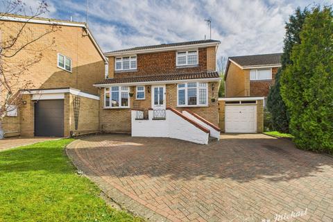 4 bedroom detached house for sale, Leighton Buzzard LU7