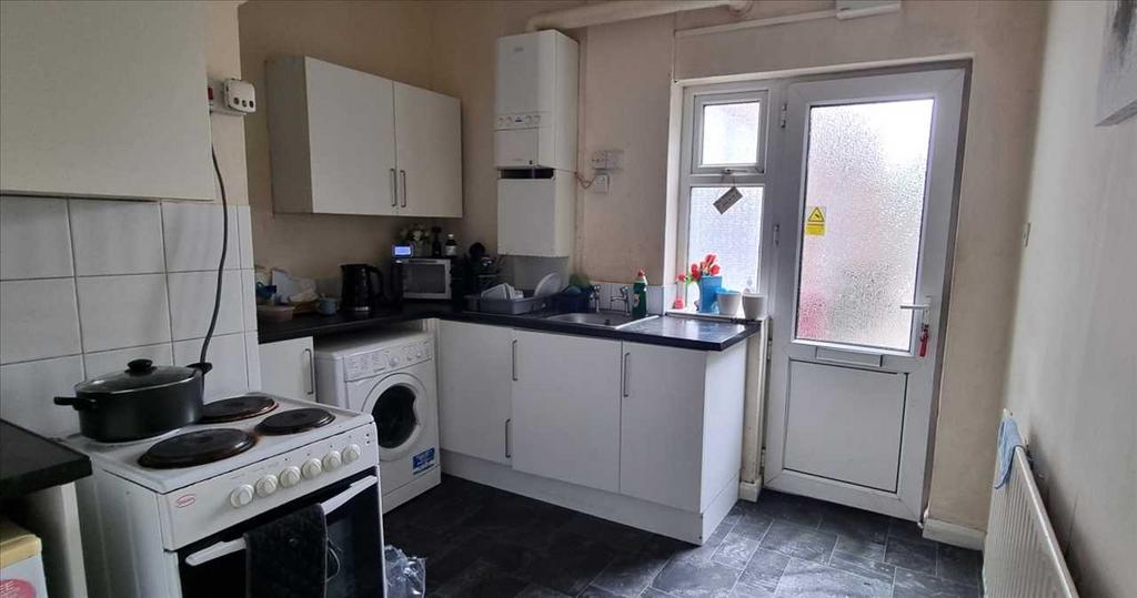 49 B Doncaster Road: