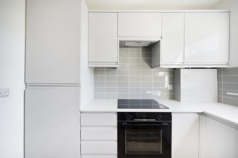 56 Rathcoole Avenue, London, N8 9NA