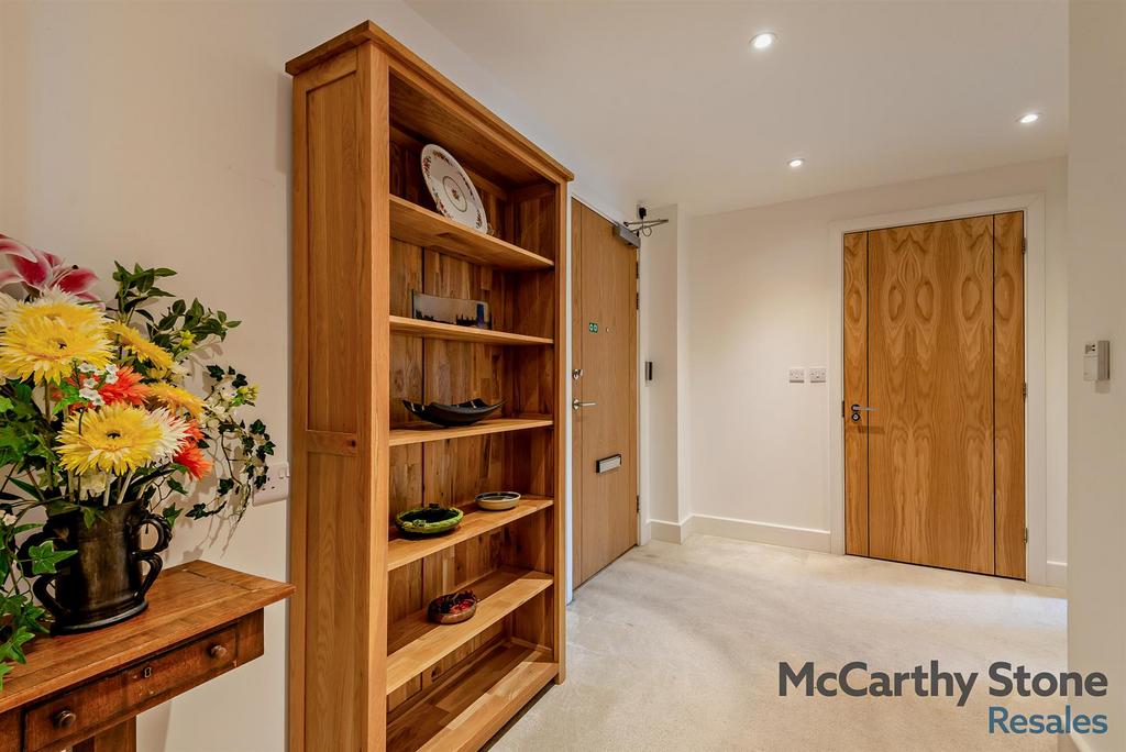 8641930-interior15-800.jpg