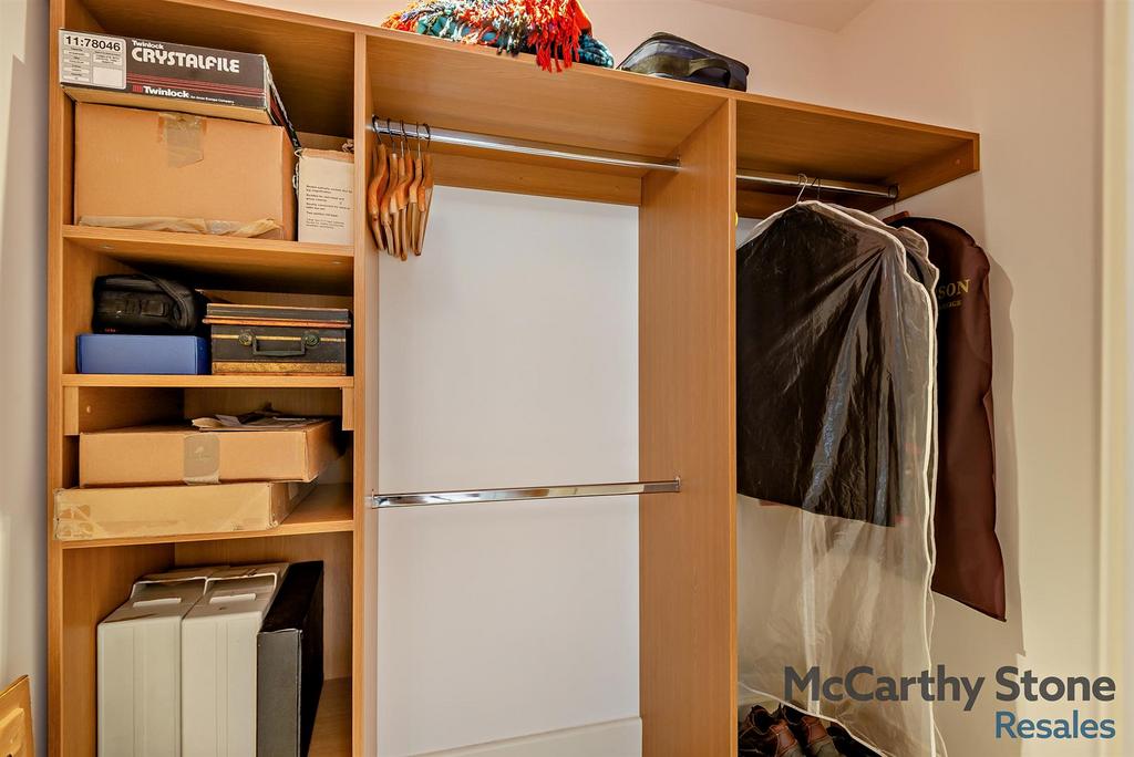 8641930-interior06-800.jpg
