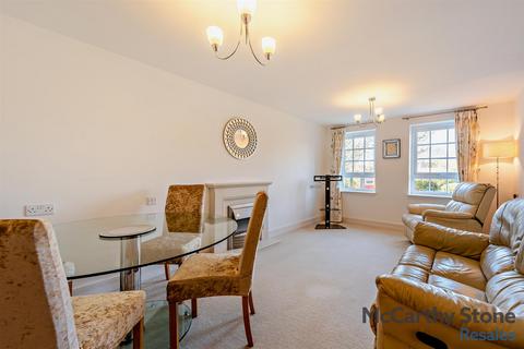 1 bedroom apartment for sale, Claridge House, Church Street, Littlehampton, West Sussex