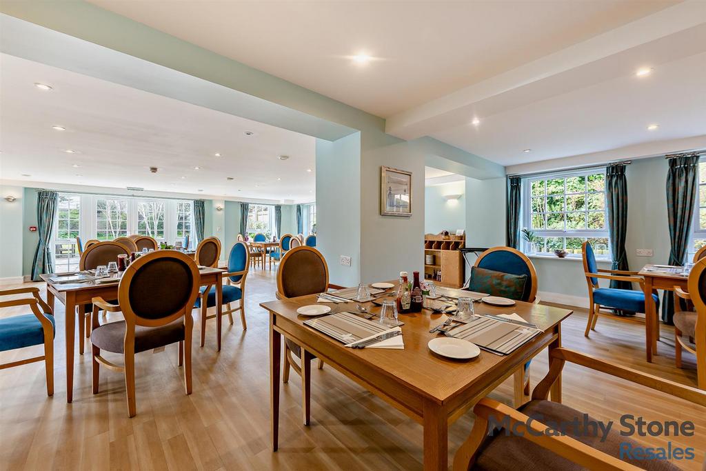 8640223-interior22-800.jpg