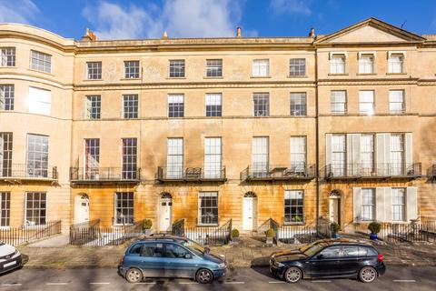 3 bedroom flat for sale, Sion Hill Place, Bath, Somerset, BA1