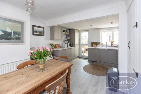2 bedroom detached house for sale, Parley Road, Bournemouth