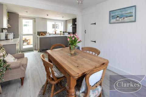 2 bedroom detached house for sale, Parley Road, Bournemouth