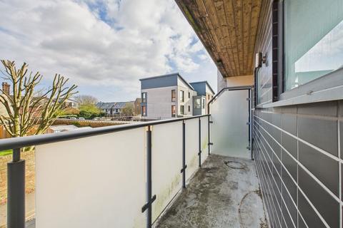 undefined, Station Close, Horsham RH13