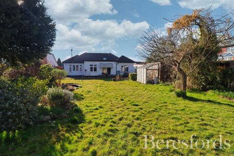 30 Front Lane, Upminster, RM14 3YD