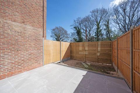 undefined, 60 Larkshall Road, London E4