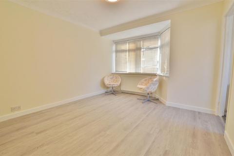 2 bedroom end of terrace house for sale, Salt Hill Way, Slough
