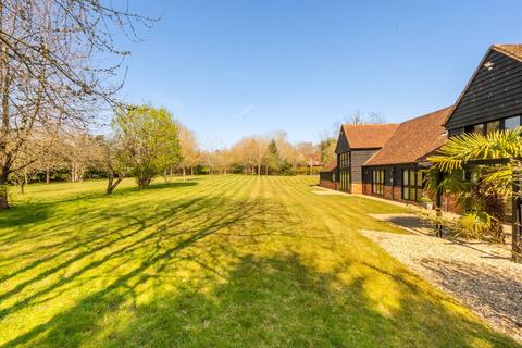 6 bedroom barn conversion for sale, Farnham Park Lane, Farnham Royal, Slough, SL2