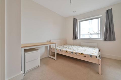 2 bedroom flat for sale, Station View, Guildford, GU1