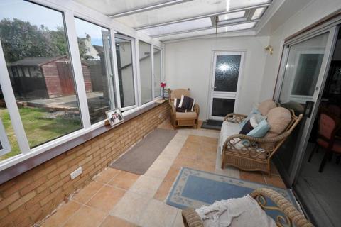 3 bedroom detached house for sale, Victoria Avenue, Kirby-le-Soken, Frinton-on-Sea, CO13