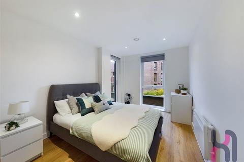 2 bedroom flat for sale, The Plaza, 1 Advent Way, Ancoats, Manchester, M4
