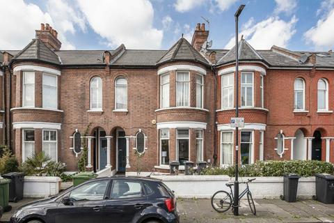2 bedroom flat to rent, Glenfield Road, London SW12